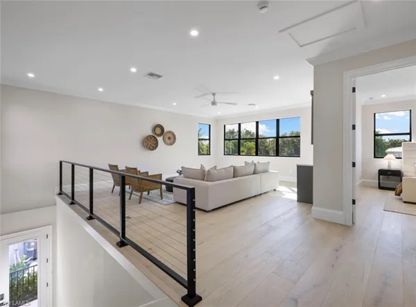 $4,500 | 2721 Van Buren Avenue, Naples, FL 34112