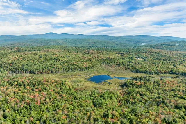 $240,500 | 150 Kinsman Highway, Grafton, NH 03240