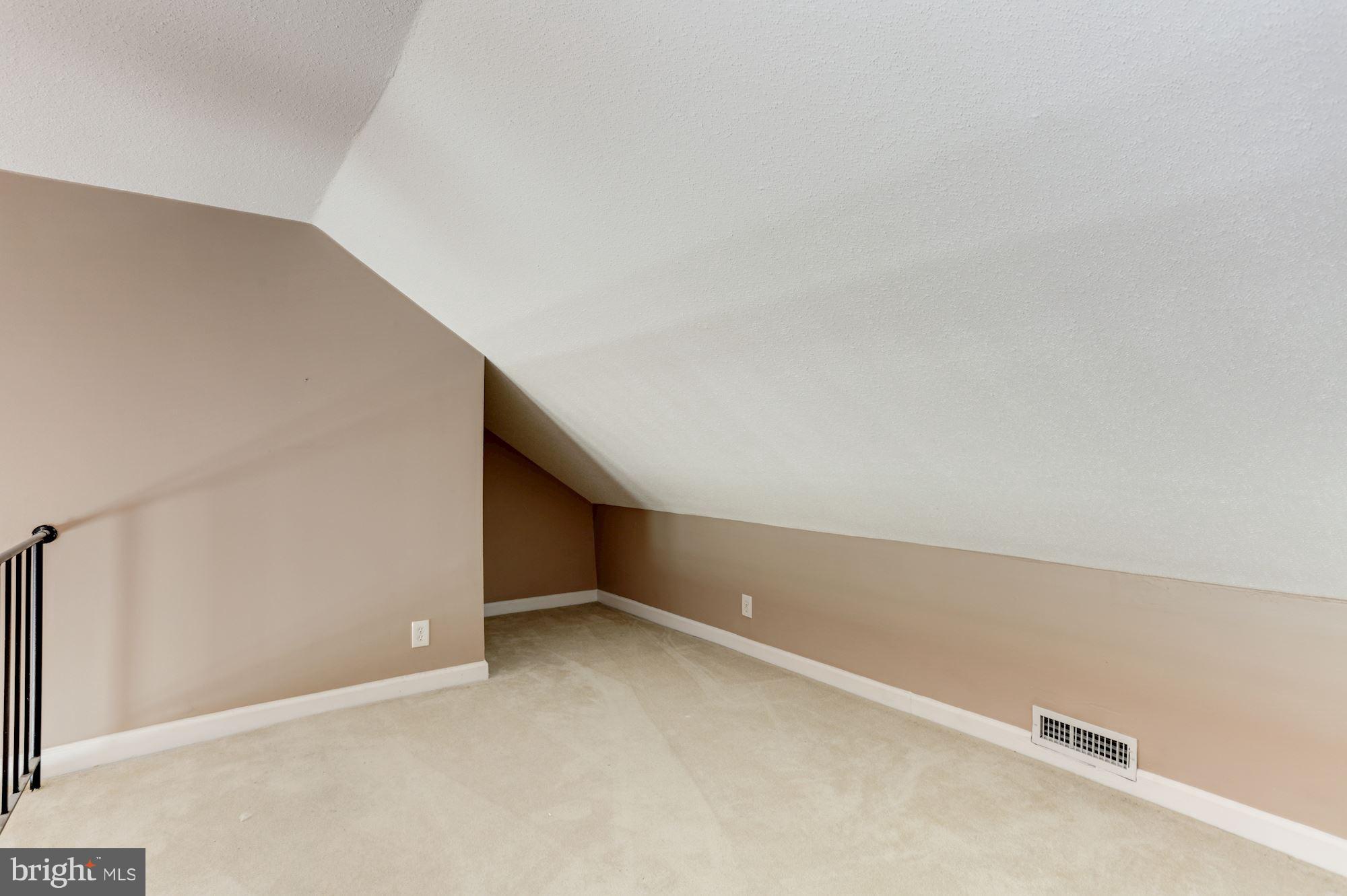 4608 31st Road South, Unit B2 Arlington, VA 22206 - Photo 18 of 29 a view of an empty room