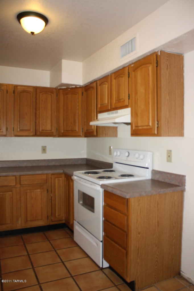 3630 West Rudolf Drive Tucson, AZ 85741 - Photo 6 of 26 Gallery Image 6