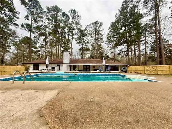 $264,500 | 1144 Tousley Drive, Olla, LA 71465