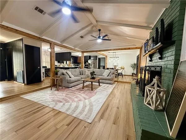 $264,500 | 1144 Tousley Drive, Olla, LA 71465