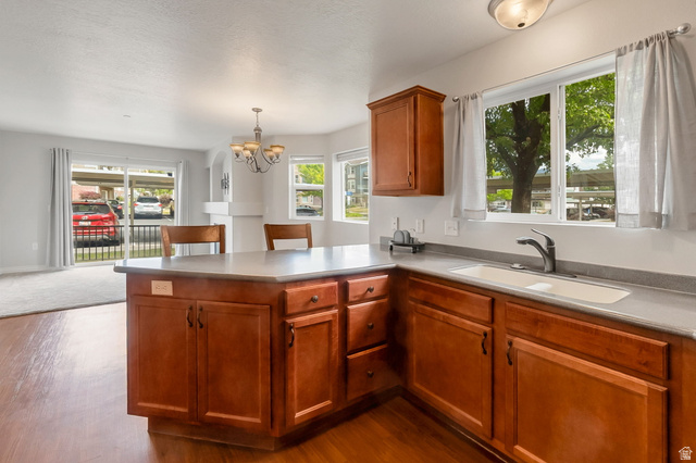 117 Calbourne Lane, Unit I2 Sandy, UT 84070 - Photo 4 of 19 Kitchen