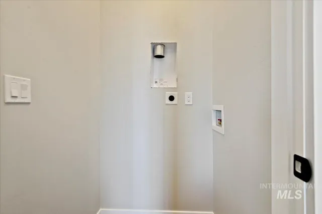 $320,000 | 507 North Lucy Lane, Nampa, ID 83687