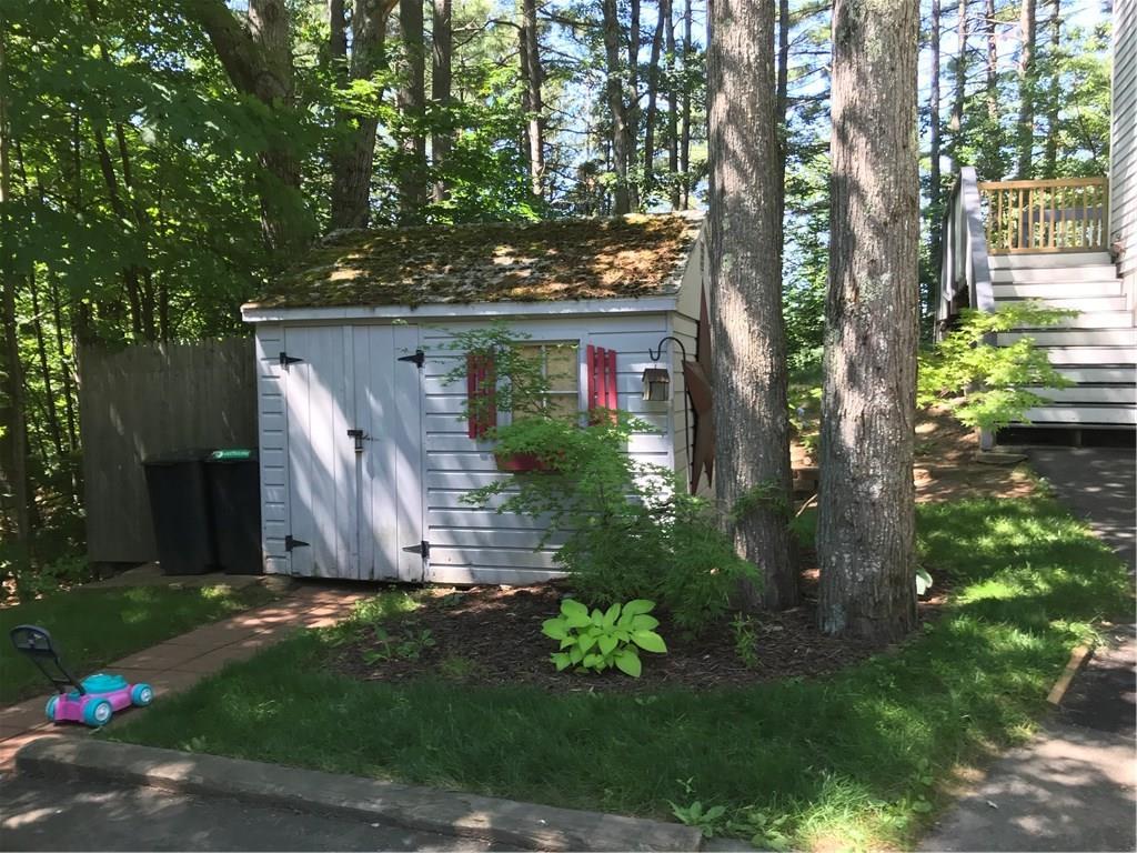 6 Woodvale Court, Unit B Springvale, ME 04083 - Photo 9 of 13 Photo
