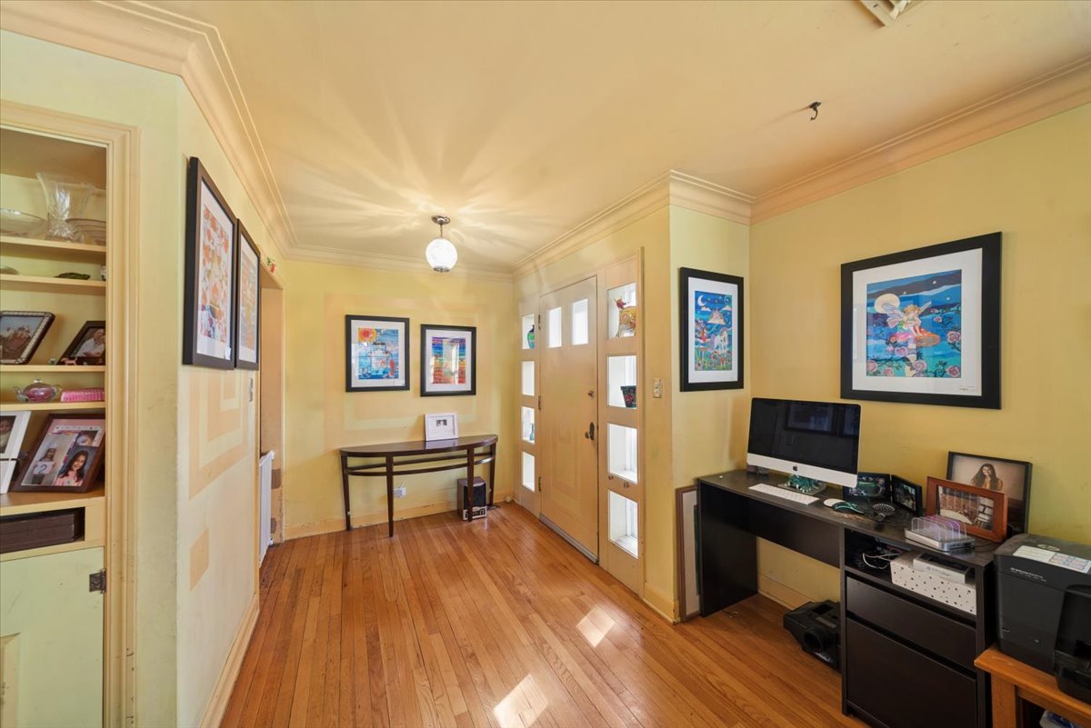 105 North Main Street Lombard, IL 60148 - Photo 5 of 23
