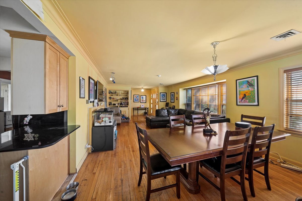 105 North Main Street Lombard, IL 60148 - Photo 9 of 23