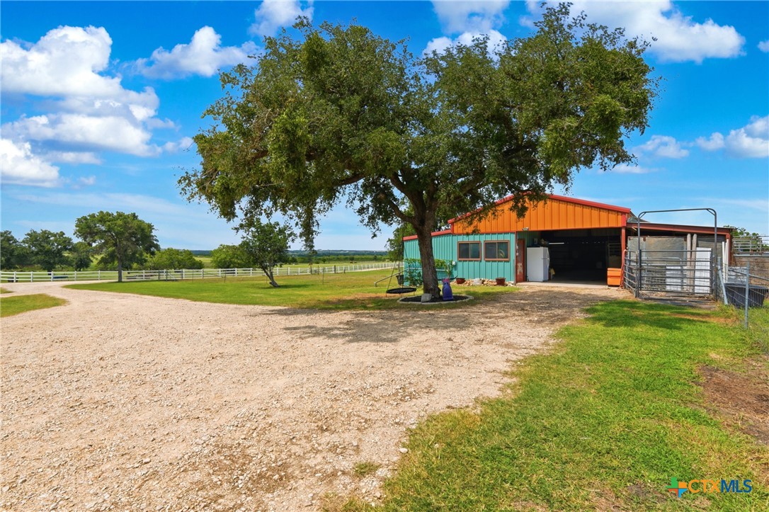 4874 Old Lehmann Road Kingsbury, TX 78638 - Photo 42 of 48