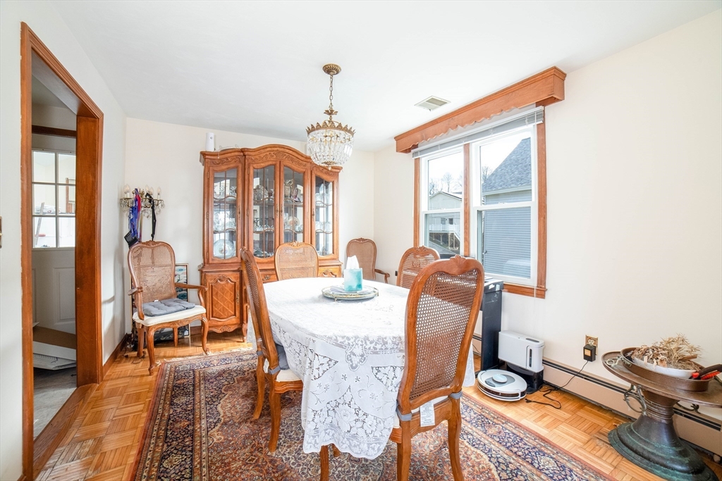 8 Minthorne Street Worcester, MA 01603 - Photo 22 of 30
