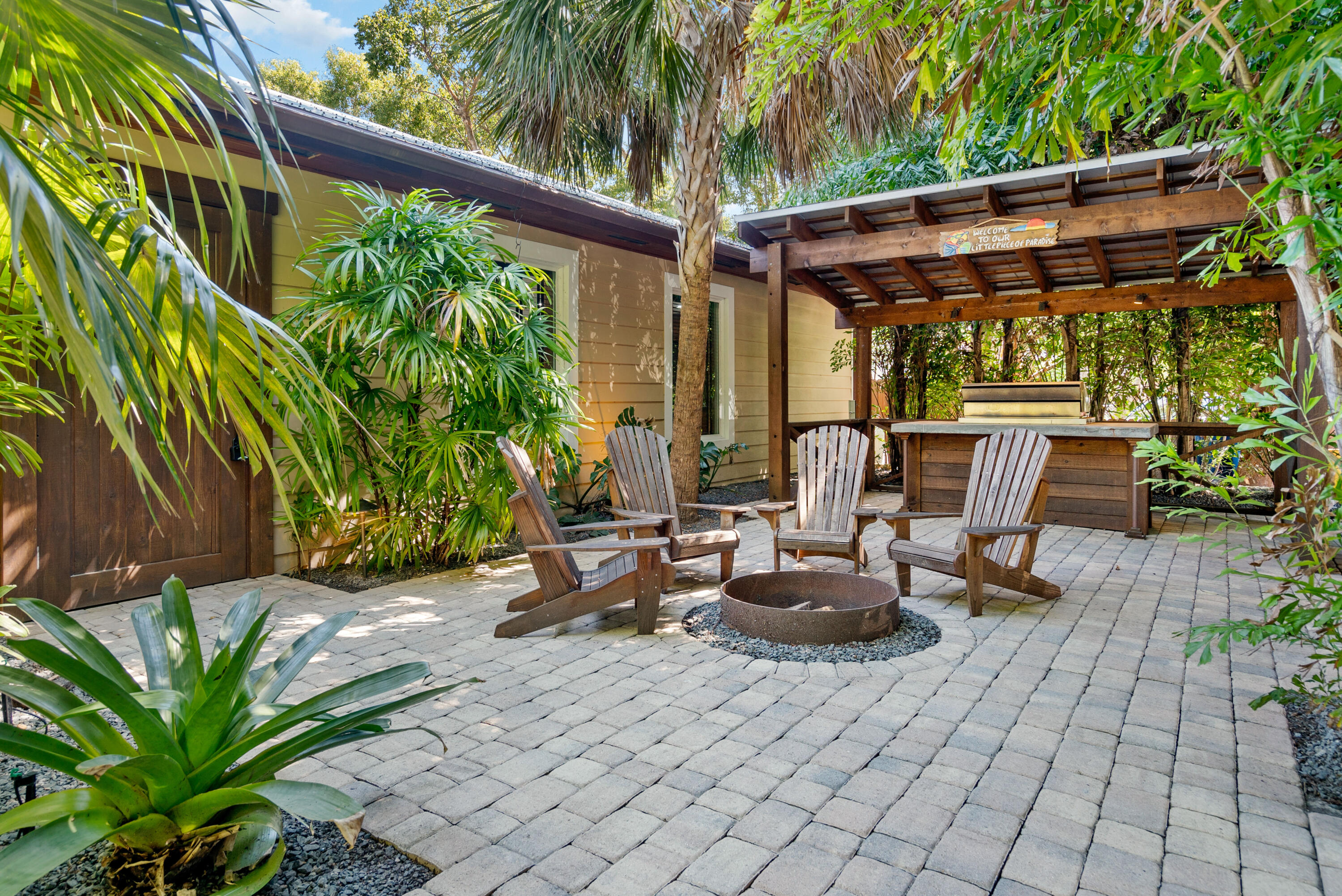 a view of outdoor space yard and deck