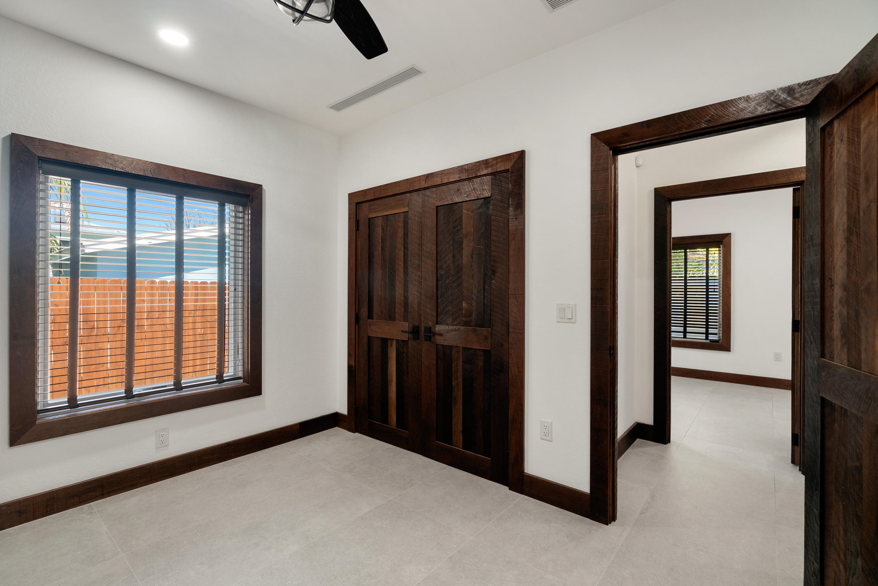 85 Henry Morgan Drive Key Largo, FL 33037 - Photo 23 of 40 an empty room with windows and closet