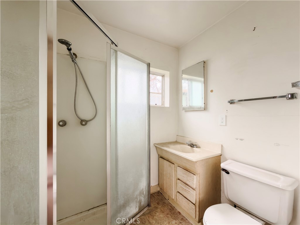2797 Mataro Street Pasadena, CA 91107 - Photo 10 of 12 ADU Bathroom