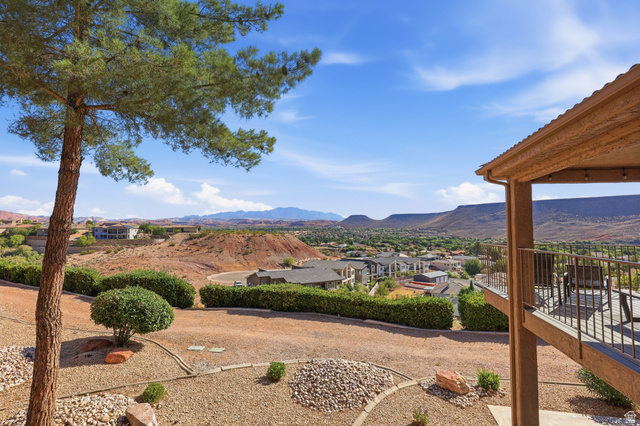 860 South Village Road, Unit V7 St. George, UT 84770 - Photo 14 of 25