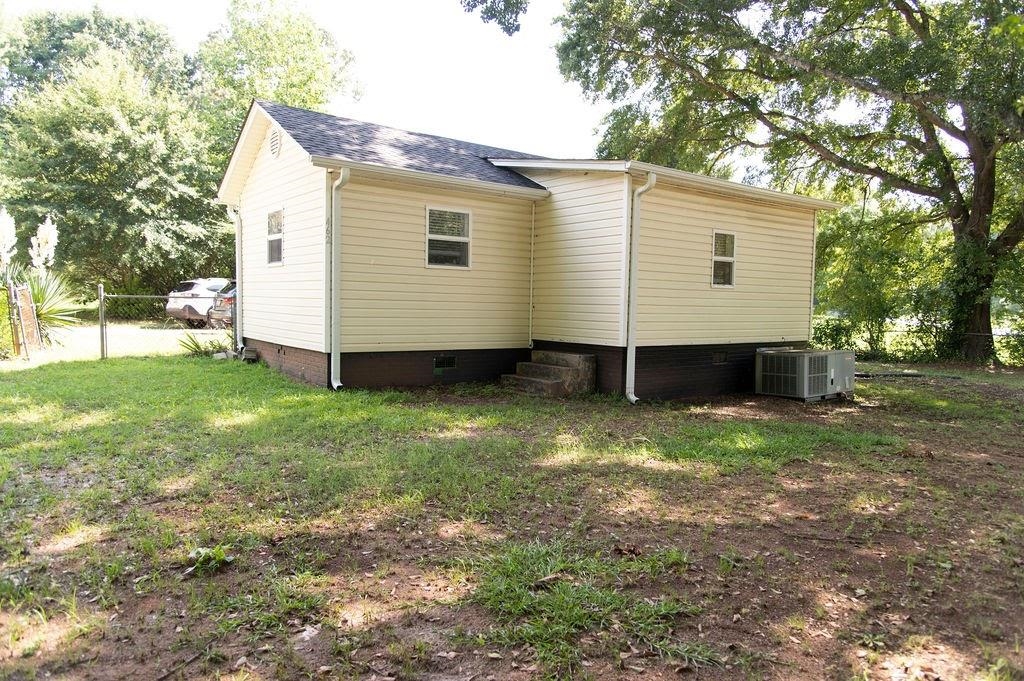 462 Foster Road Wellford, SC 29385 - Photo 9 of 9 Gallery Image 9