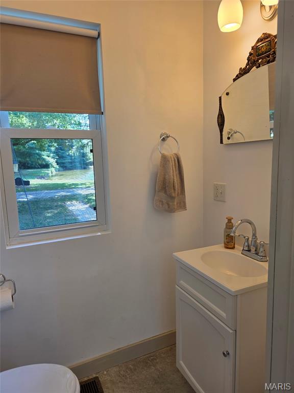 22746 Nebraska Road Ashley, IL 62808 - Photo 23 of 27