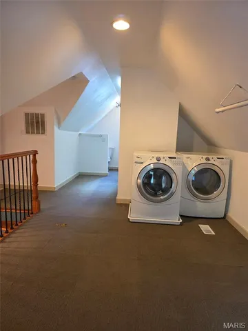 $179,900 | 22746 Nebraska Road, Ashley, IL 62808