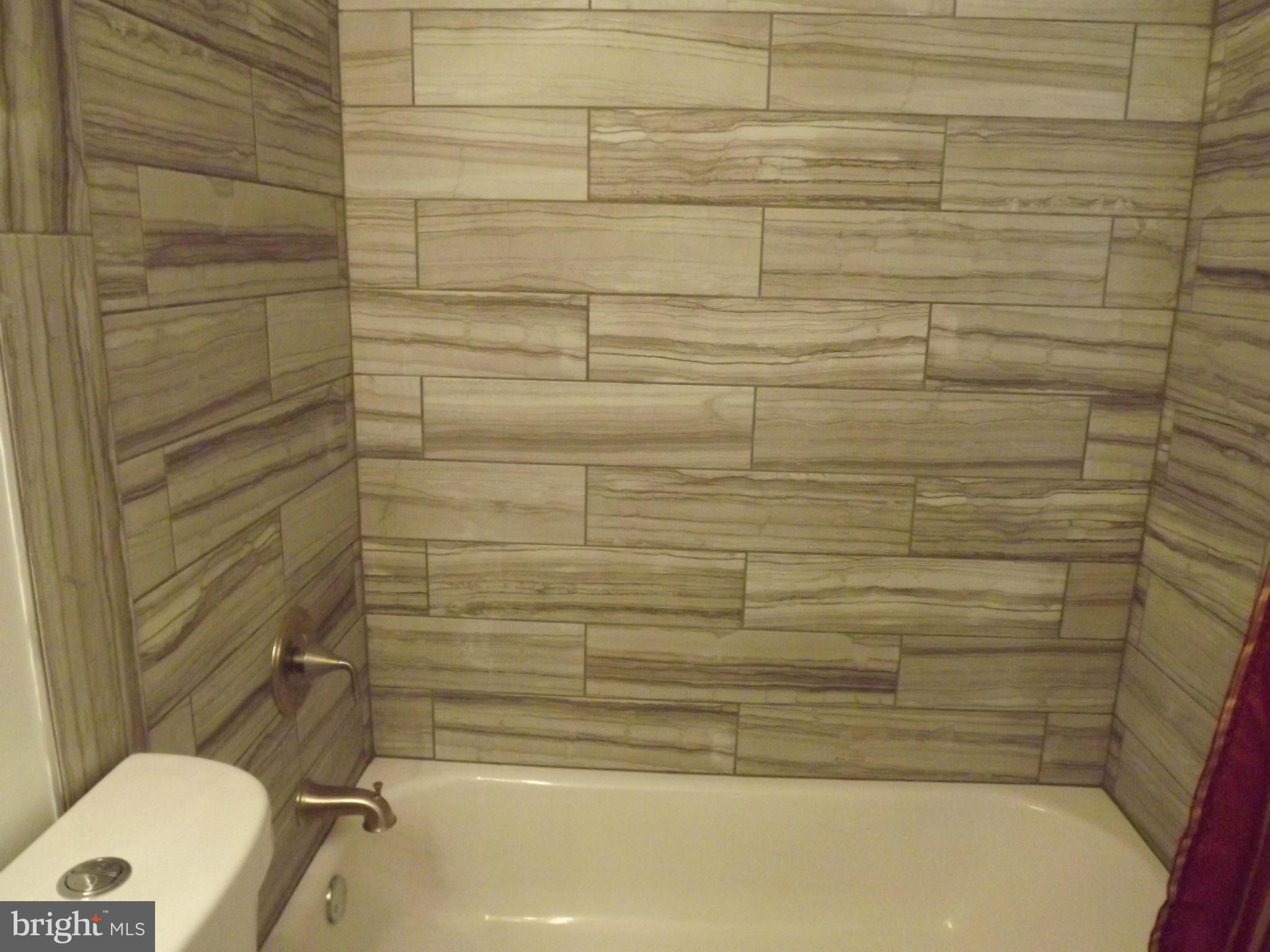 9610 Trepid Road Baltimore, MD 21236 - Photo 16 of 30 Bath