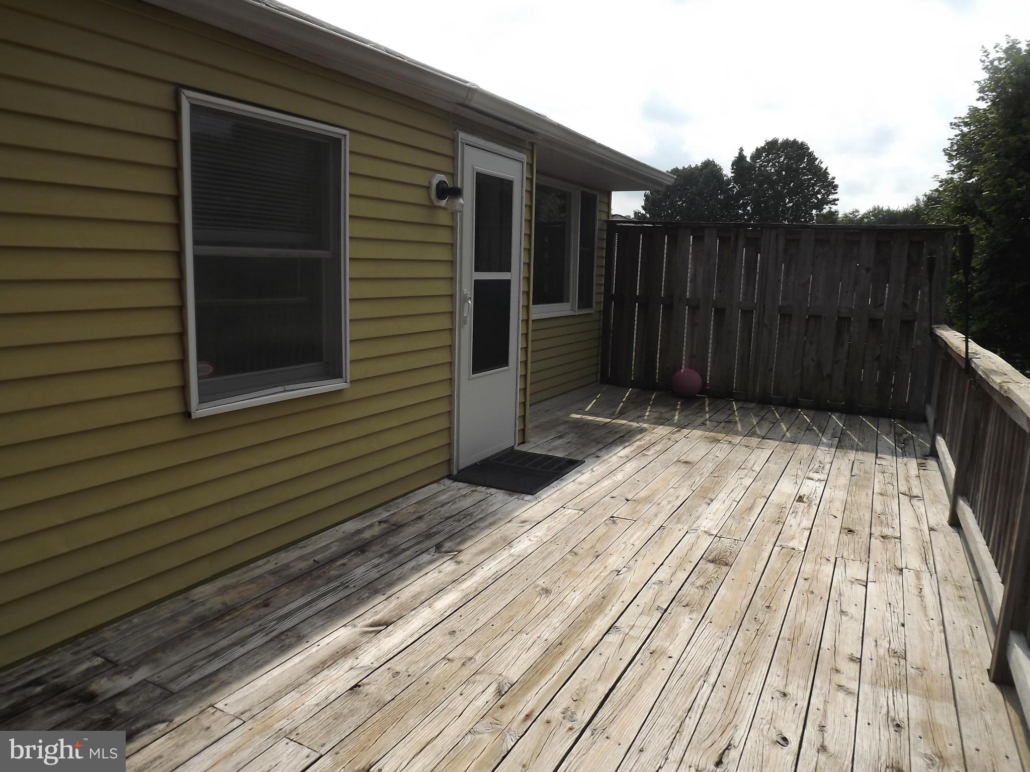 9610 Trepid Road Baltimore, MD 21236 - Photo 20 of 30 Exterior (Rear)