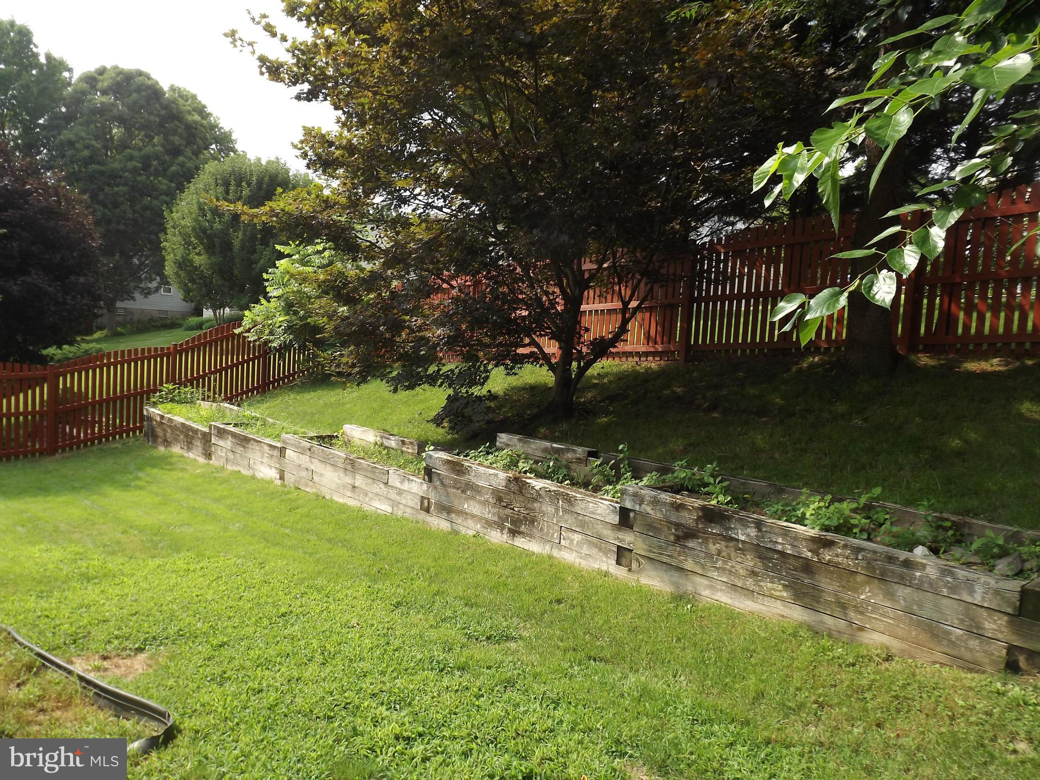 9610 Trepid Road Baltimore, MD 21236 - Photo 21 of 30 Exterior (Rear)