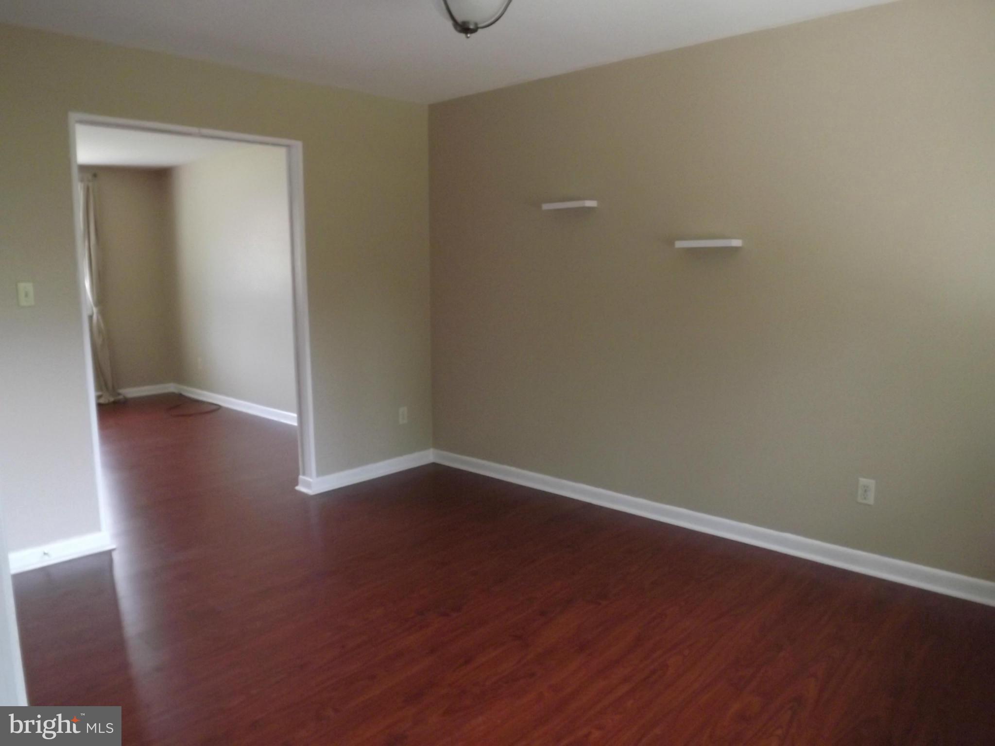 9610 Trepid Road Baltimore, MD 21236 - Photo 7 of 30 Dining Room