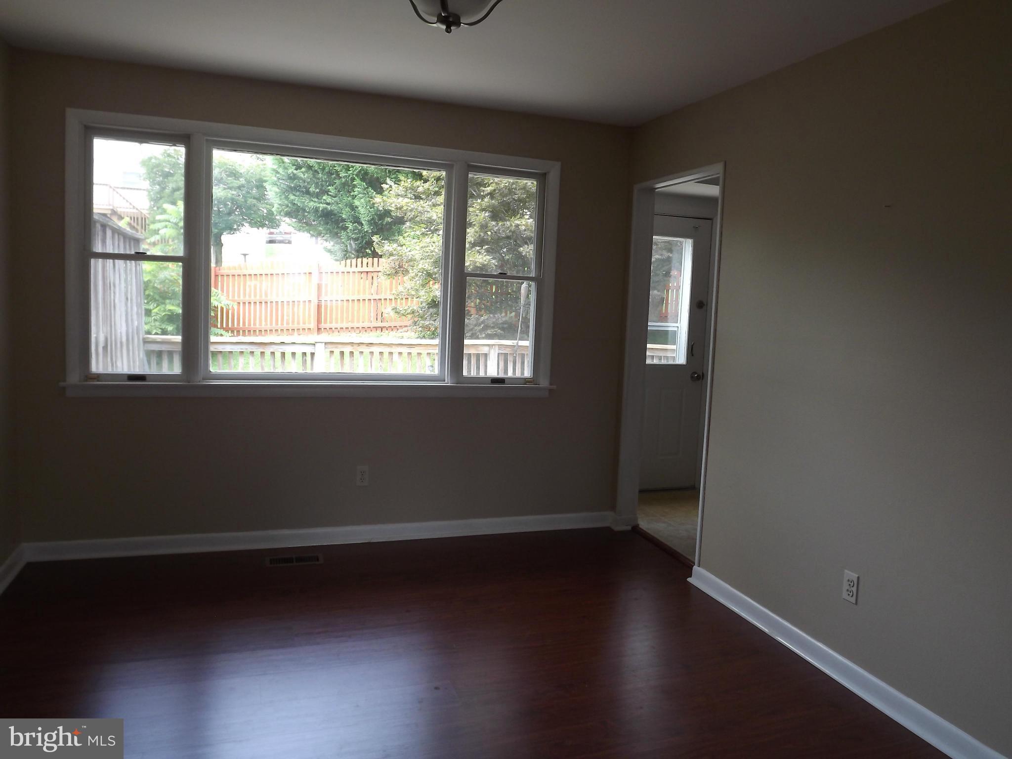 9610 Trepid Road Baltimore, MD 21236 - Photo 8 of 30 Dining Room