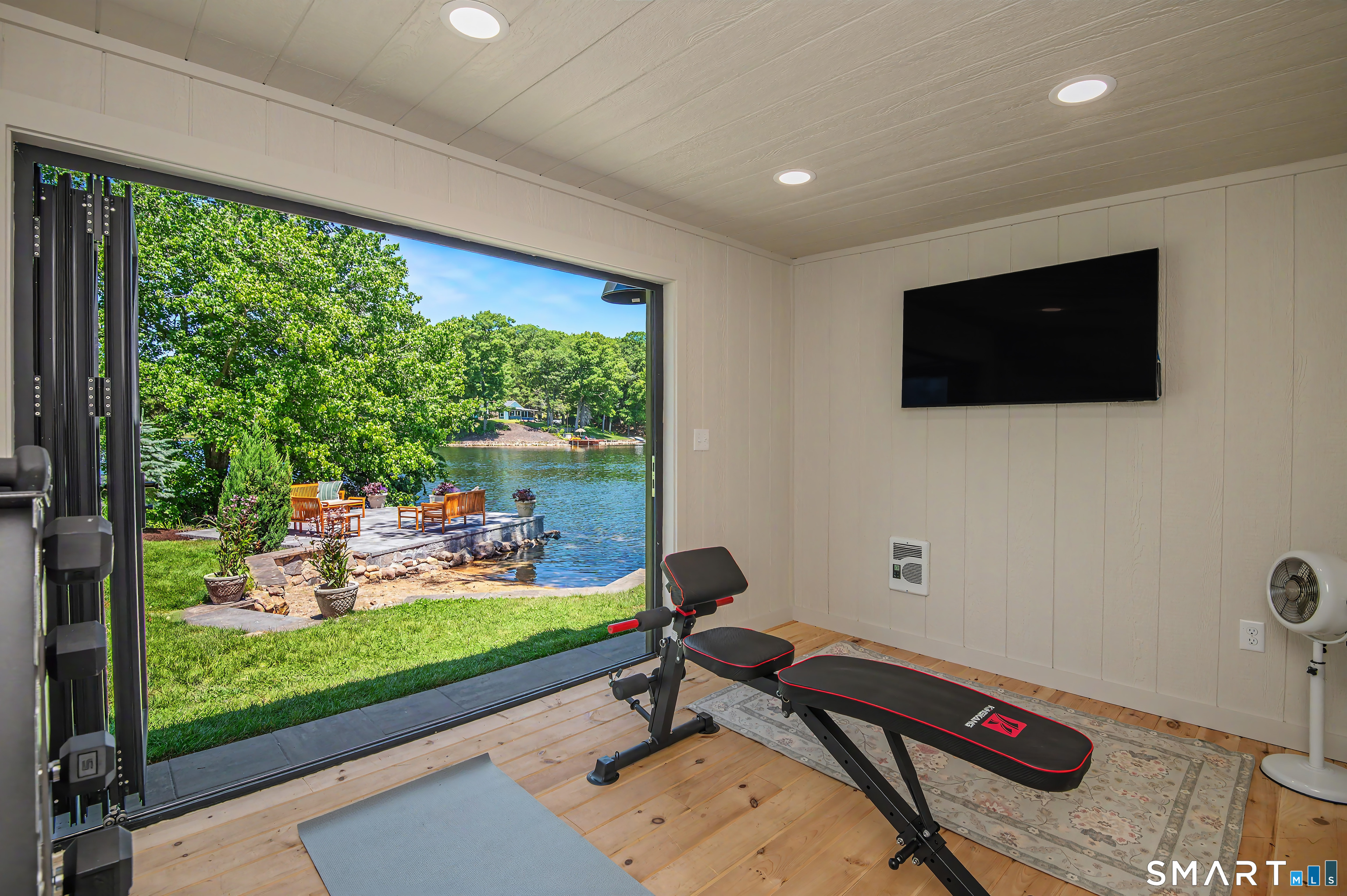 112 West Lake Road, Unit 112 Woodbury, CT 06798 - Photo 8 of 37