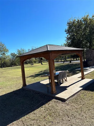 a view of a bench in the balcony