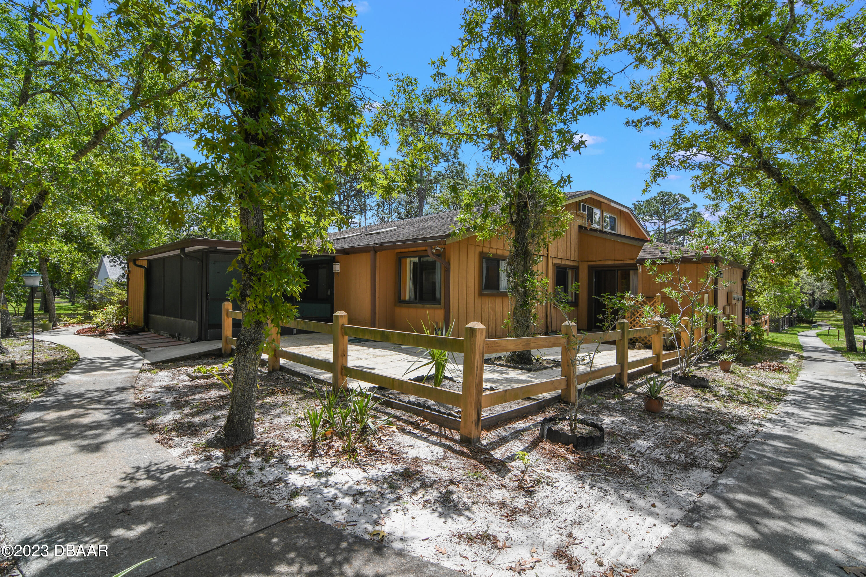9 Summer Trees Road Port Orange, FL 32128 - Photo 1 of 15 WSL_7209