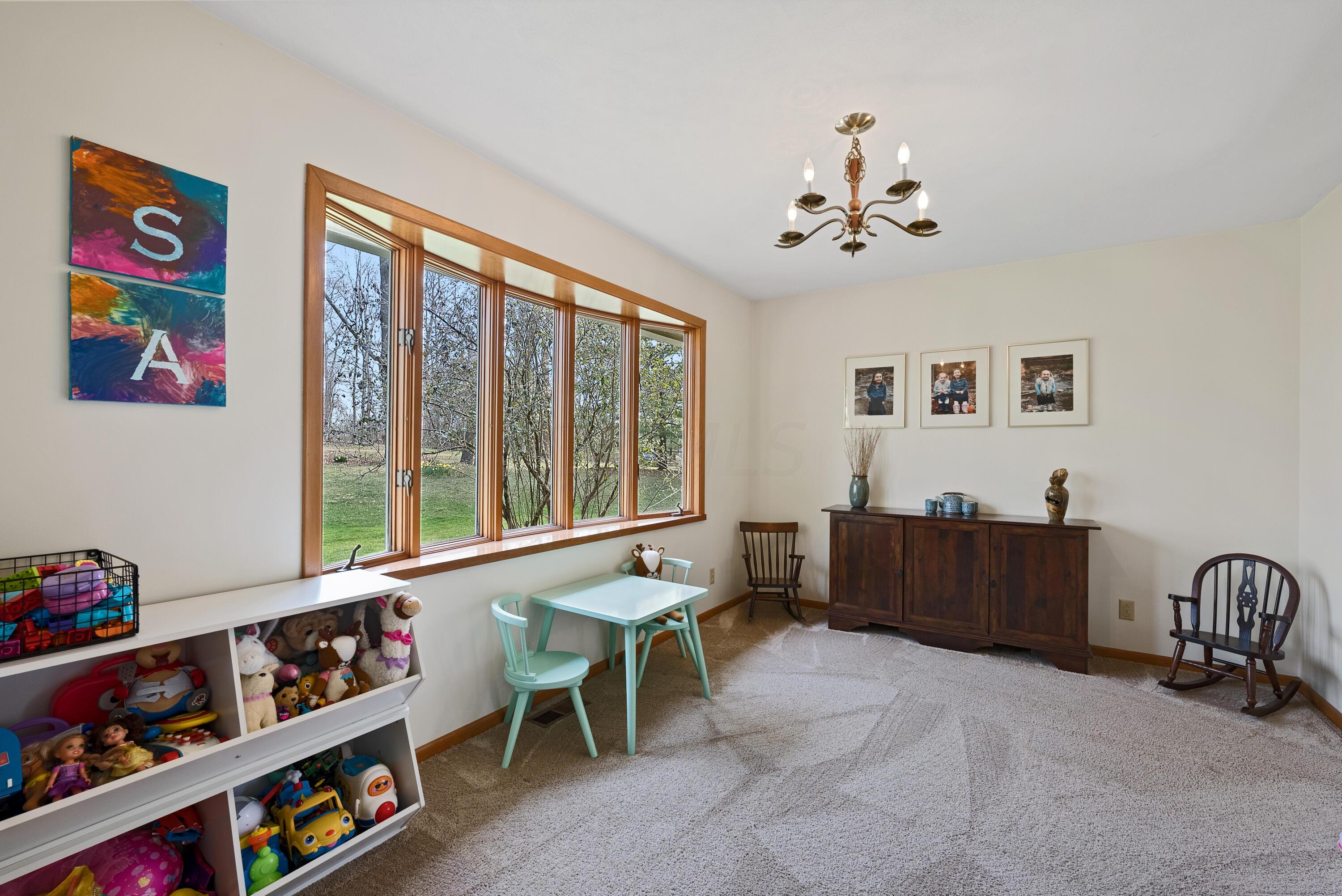4450 Harlem Road Galena, OH 43021 - Photo 13 of 44 Gallery Image 13