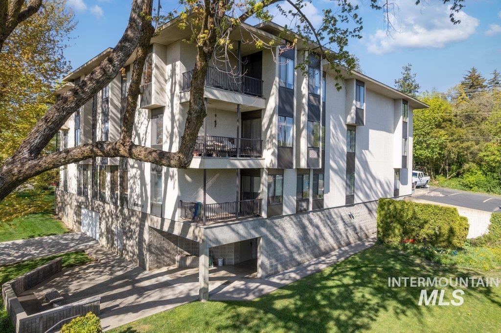 122 North Washington Street, Unit 2G Moscow, ID 83843 - Photo 1 of 1 View of property