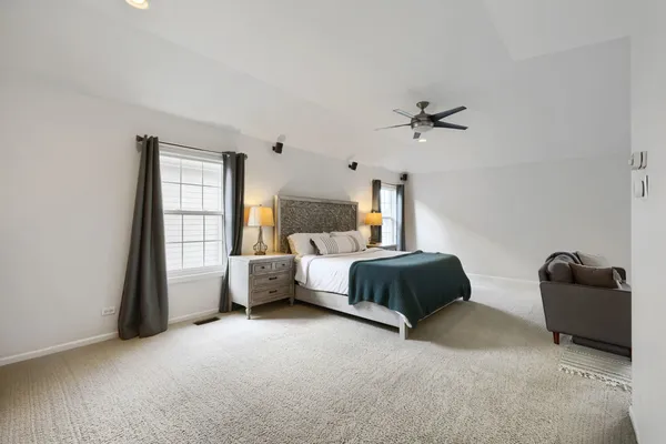 $1,159,000 | 155 Michigan Drive, Bloomingdale, IL 60108