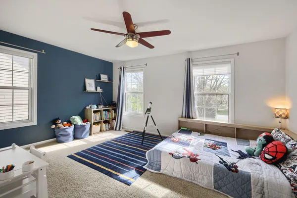 $1,159,000 | 155 Michigan Drive, Bloomingdale, IL 60108