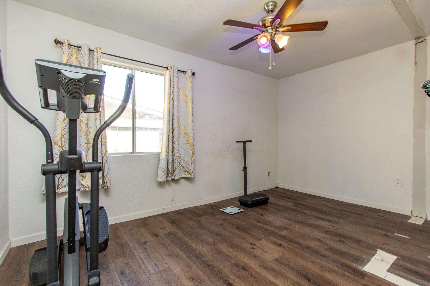 5467 9th Street Keyes, CA 95328 - Photo 32 of 43