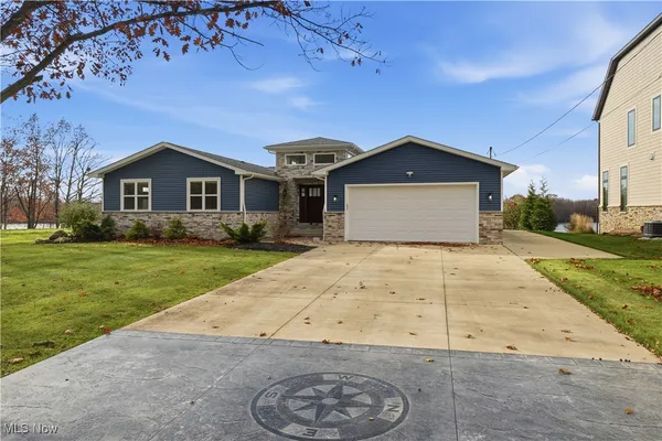 $777,000 | 1531 Lake Crest Drive, Rock Creek, OH 44084