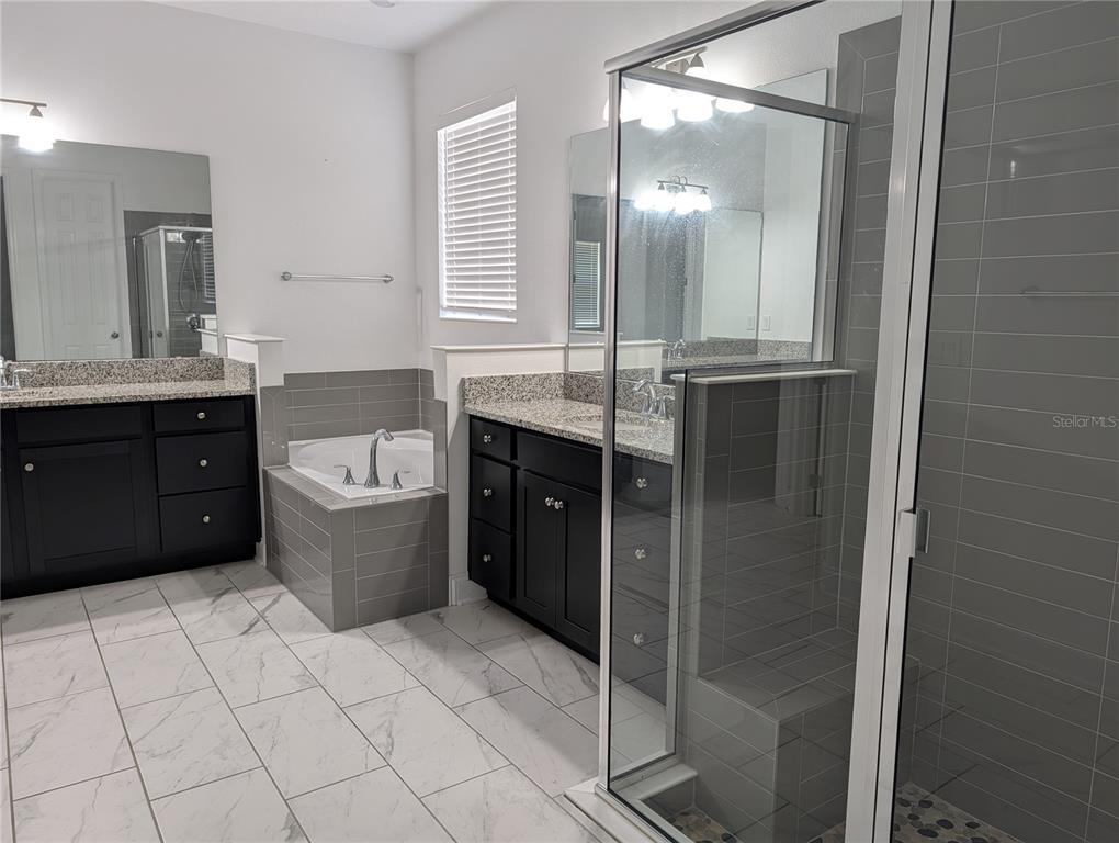 703 Hyperion Drive DeBary, FL 32713 - Photo 2 of 10