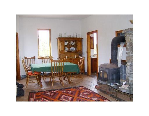 232 Minturn Road Swans Island, ME 04685 - Photo 22 of 25 Dining Room.