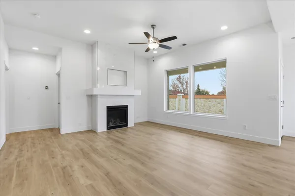 $505,850 | 22 North Country Club Drive, Unit 22, Deer Park, WA 99006