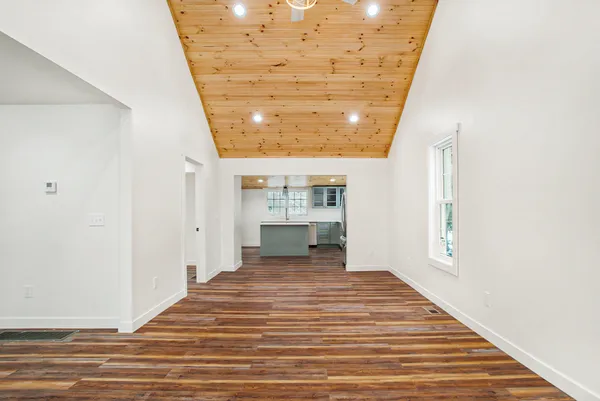 $650,000 | 786 West Colon Road, Bronson, MI 49028