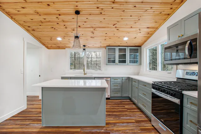 $650,000 | 786 West Colon Road, Bronson, MI 49028