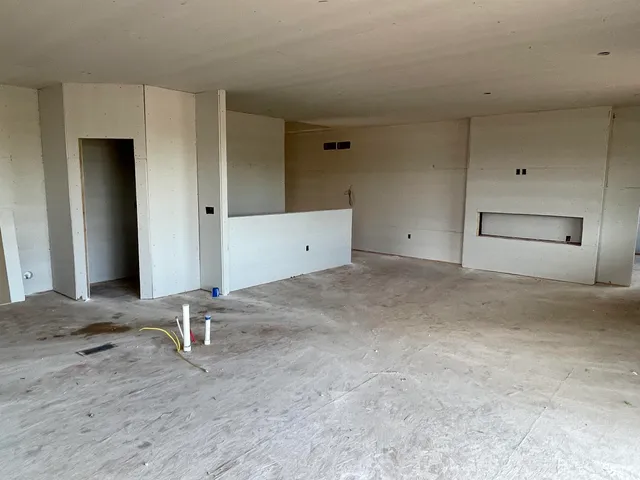 $399,665 | 1248 Outland Court, Goddard, KS 67052