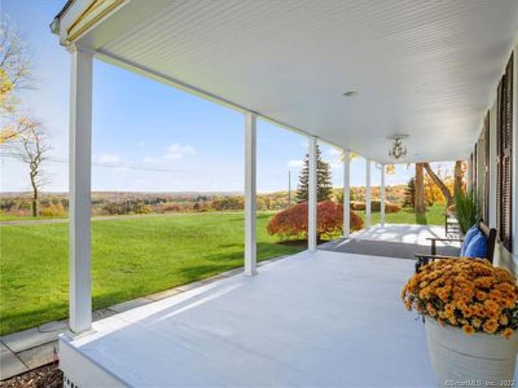 14 Valley View Road, Newtown, CT 06470 Compass