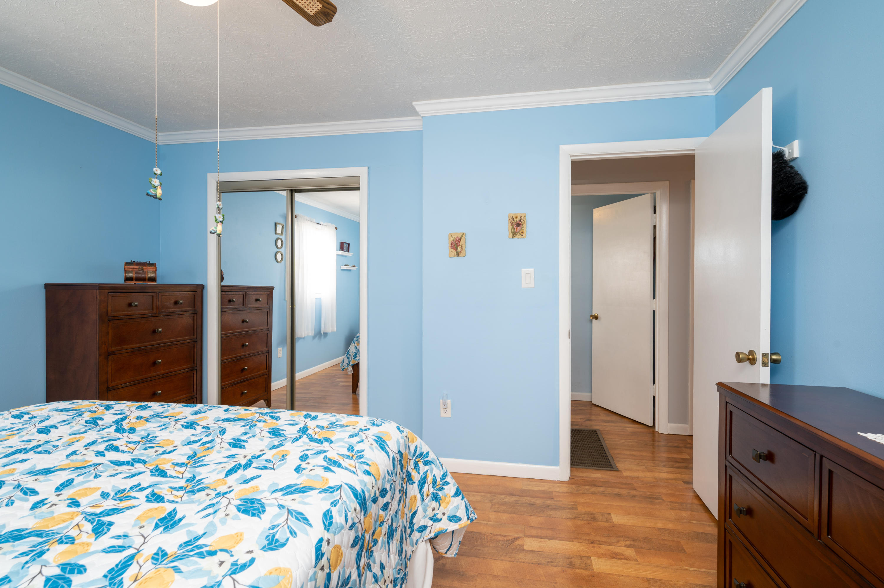 423 Pine Ridge Road Bluff City, TN 37618 - Photo 15 of 33 Pine Ridge-12