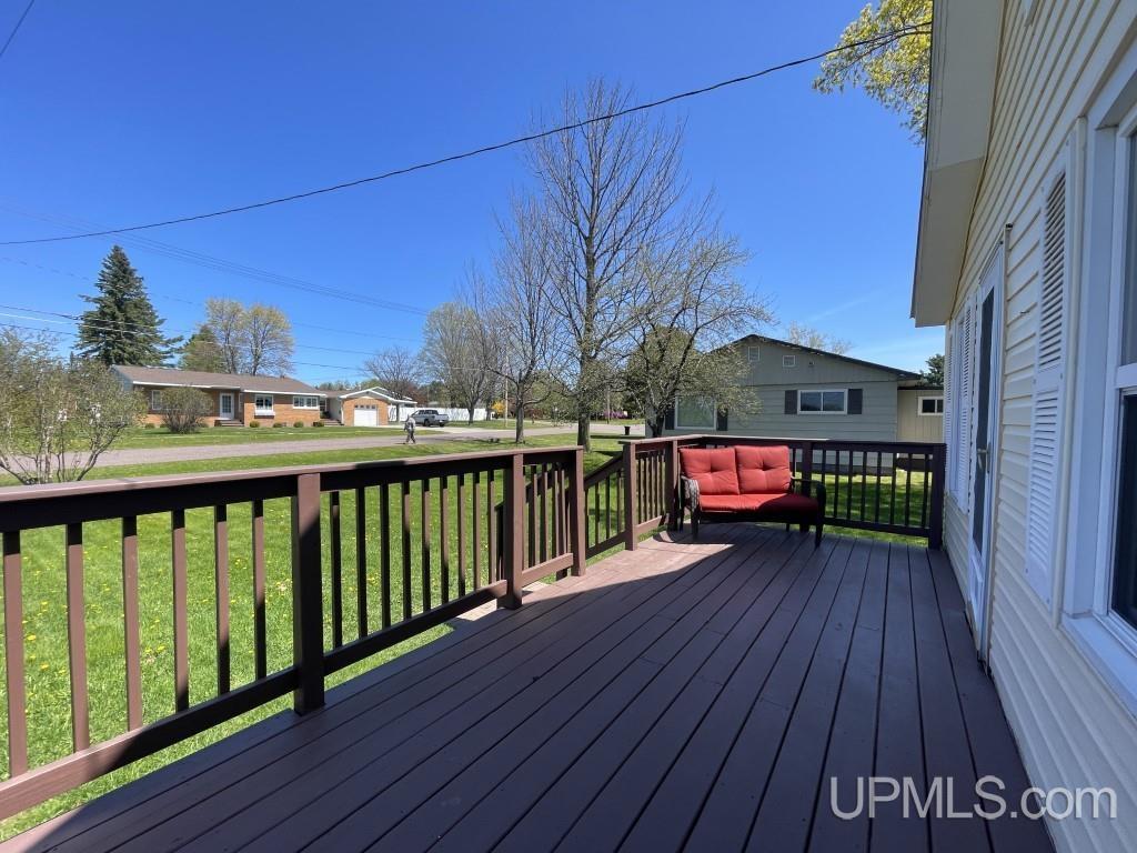 17 Meador Street L'Anse, MI 49946 - Photo 39 of 40