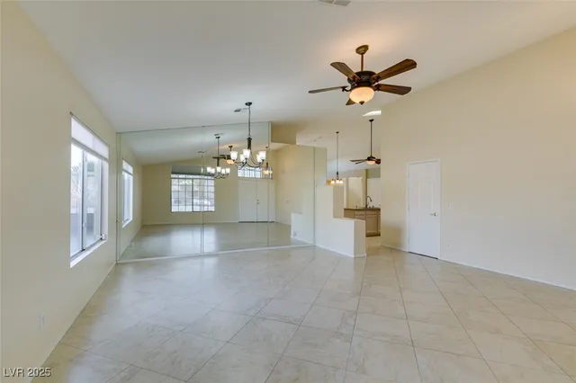 $575,000 | 1050 Kennebunk Circle, Henderson, NV 89015