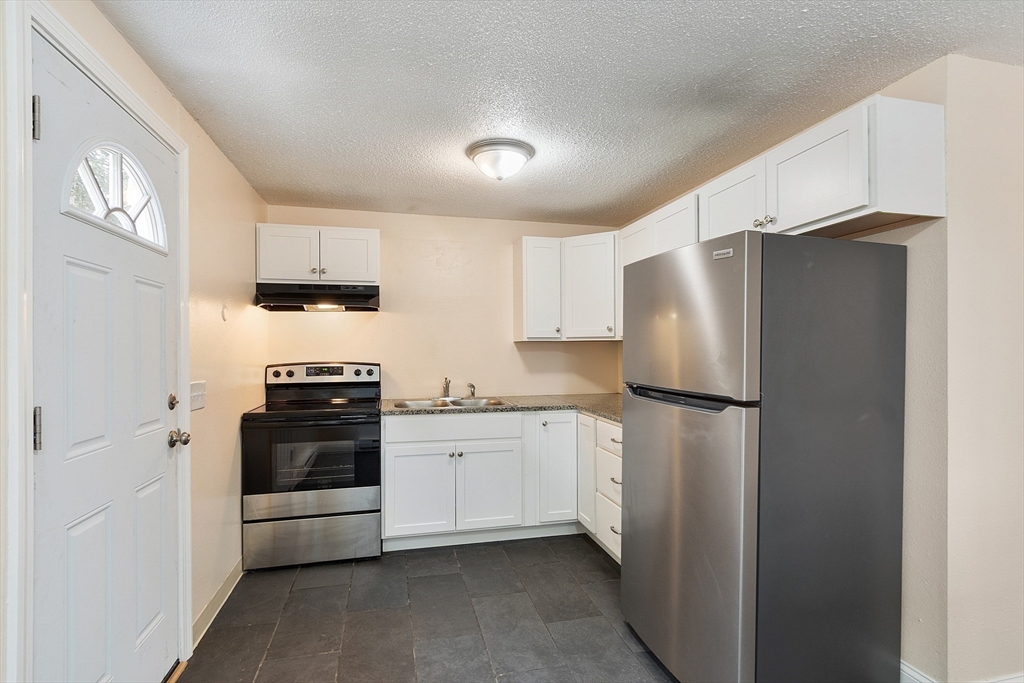 6 Maverick Road Worcester, MA 01604 - Photo 15 of 37 Gallery Image 15