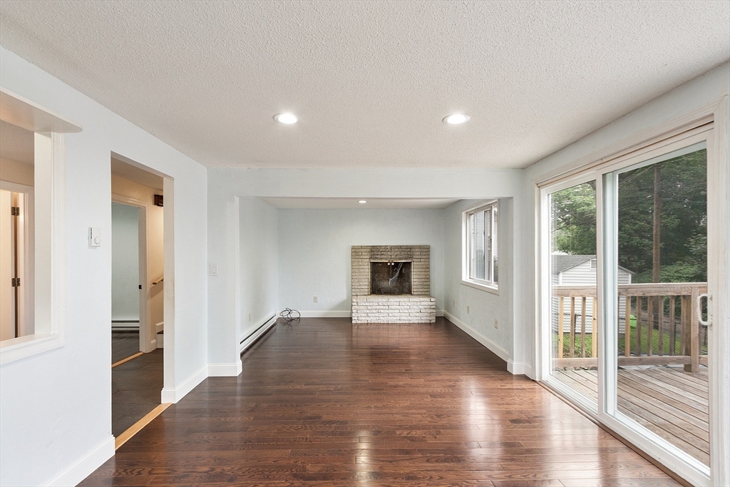 6 Maverick Road Worcester, MA 01604 - Photo 17 of 37 Gallery Image 17