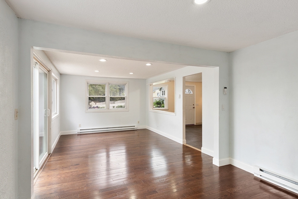 6 Maverick Road Worcester, MA 01604 - Photo 25 of 37 Gallery Image 25