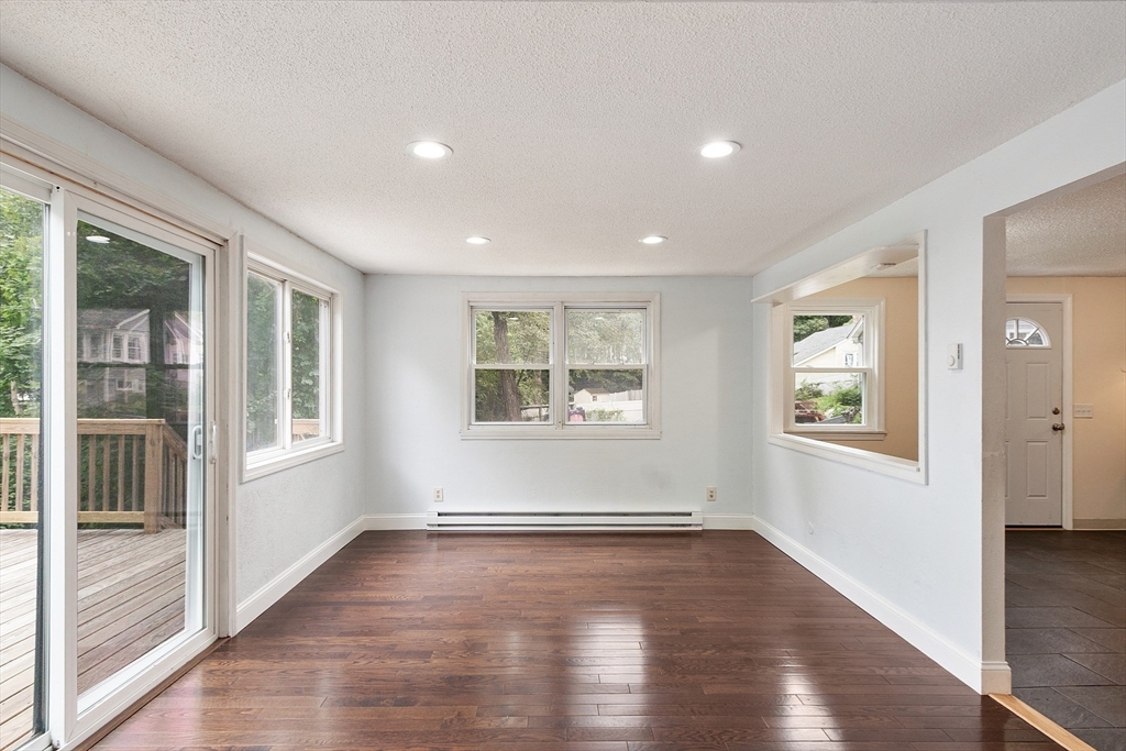 6 Maverick Road Worcester, MA 01604 - Photo 9 of 37 Gallery Image 9
