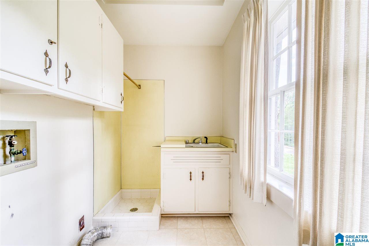 3436 Brookwood Road Birmingham, AL 35223 - Photo 16 of 37