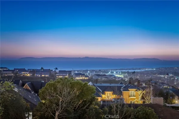 $16,800,000 | 4 Geneve, Newport Beach, CA 92660